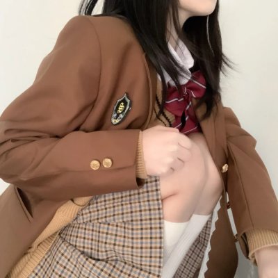 大人的防具店（里面）